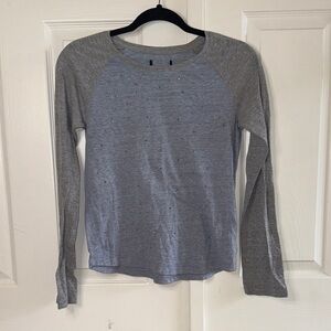 NWOT GAP Gray and Blue Long Sleeve Embellished Crewneck Top